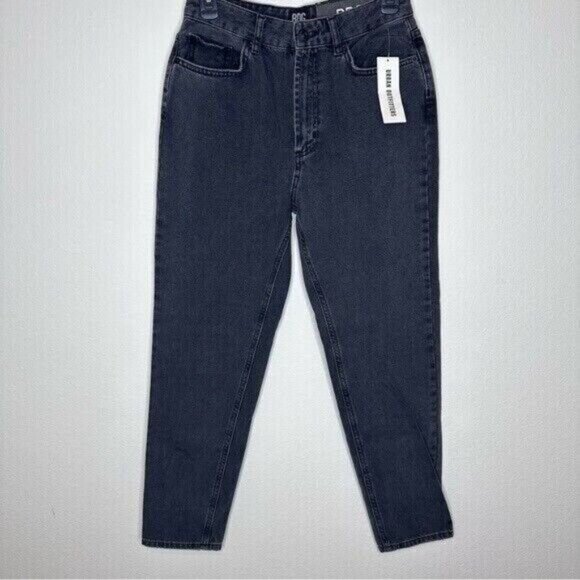 BDG High-Waisted Mom Jean Washed Black Denim Size 27 NWT - Picture 3 of 9